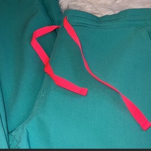 FIGS S/P Surgical Green Yola Pants